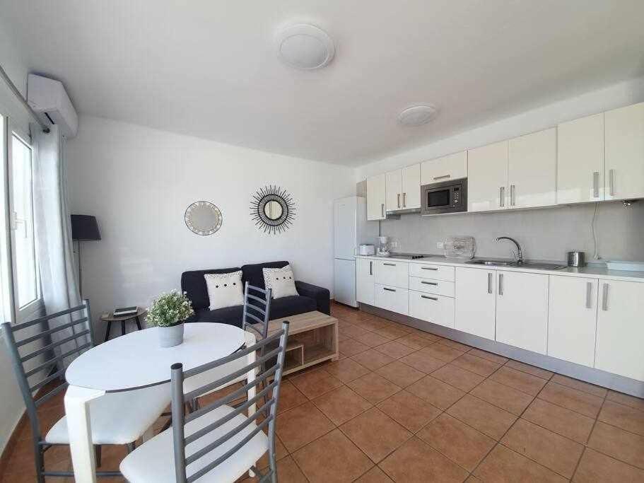 Costa Mathilda Apartment Тиас Экстерьер фото